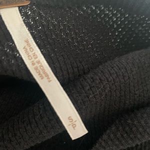 Free people black thermal open chain near wrist